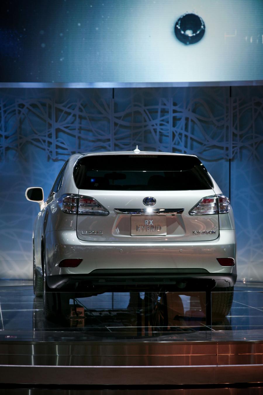 Lexus RX450h 2009 года  (фото 78 из 174)